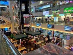 People's Park Centre (D1), Retail #568044261